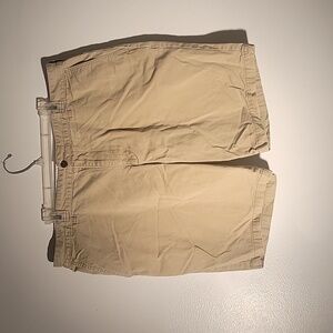 Mens Beige Docker Shorts with Front, Side & Back Pockets, Size: 40